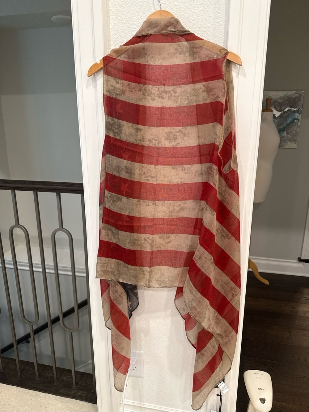 J.NNA Distressed American Flag Patriotic Sleeveless Kimono NWT - Picture 4 of 4